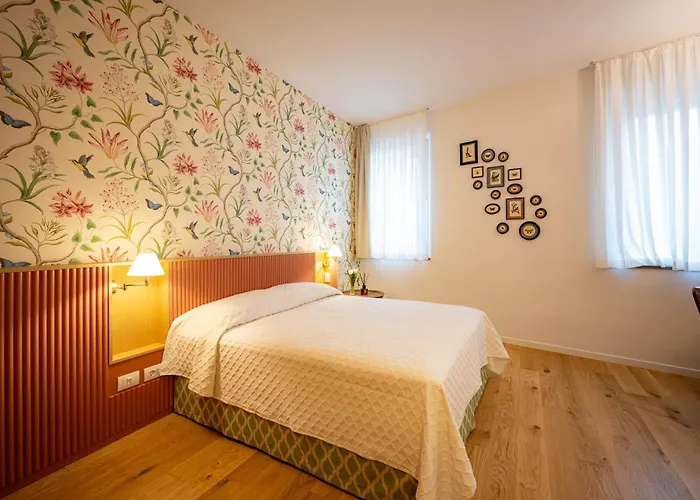 Готель Del Cuore